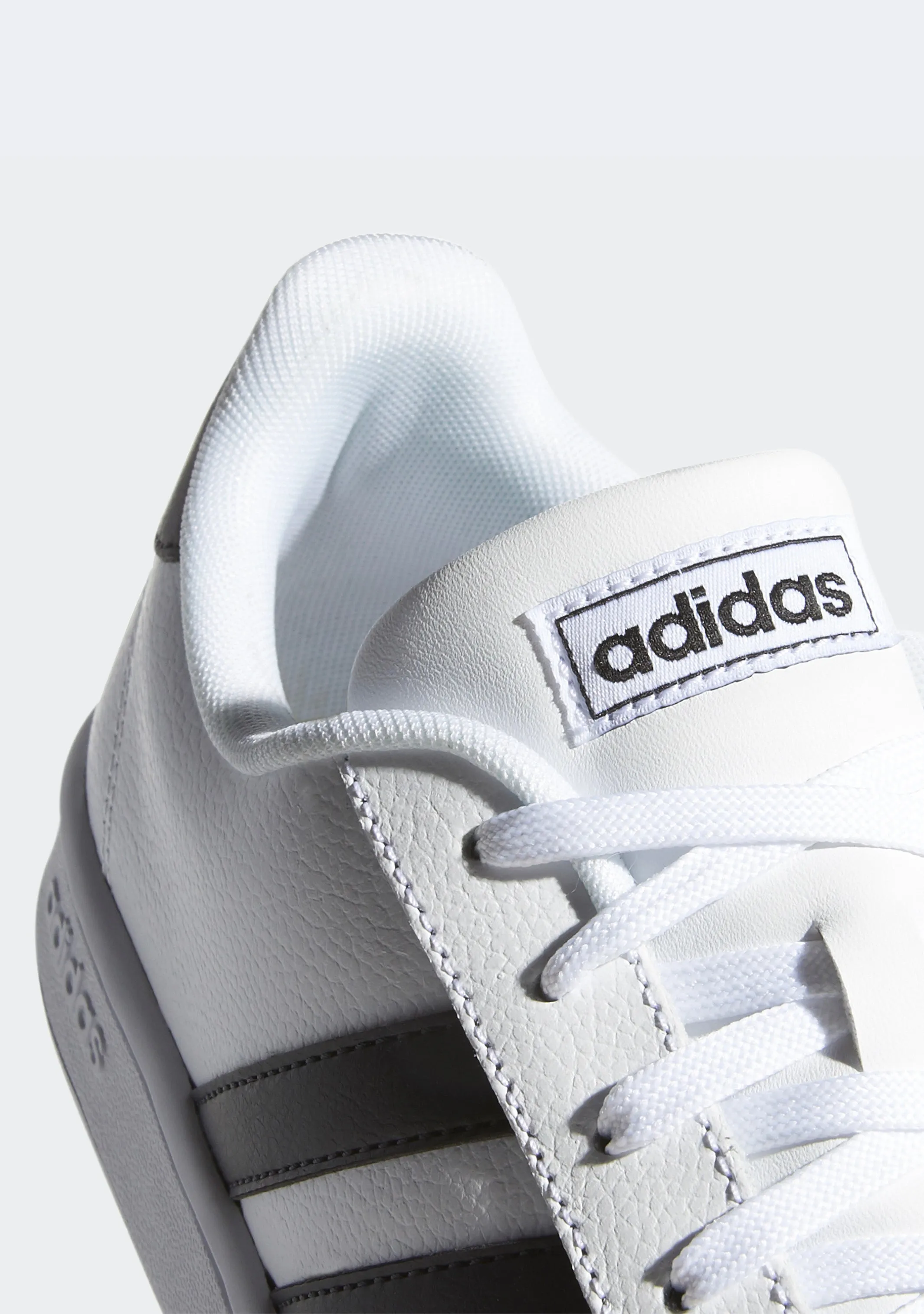 Adidas Men's Grand Court