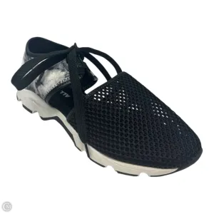Amazing Mesh Shoes Sneakers By All Black In Black & Cream, Size: 10