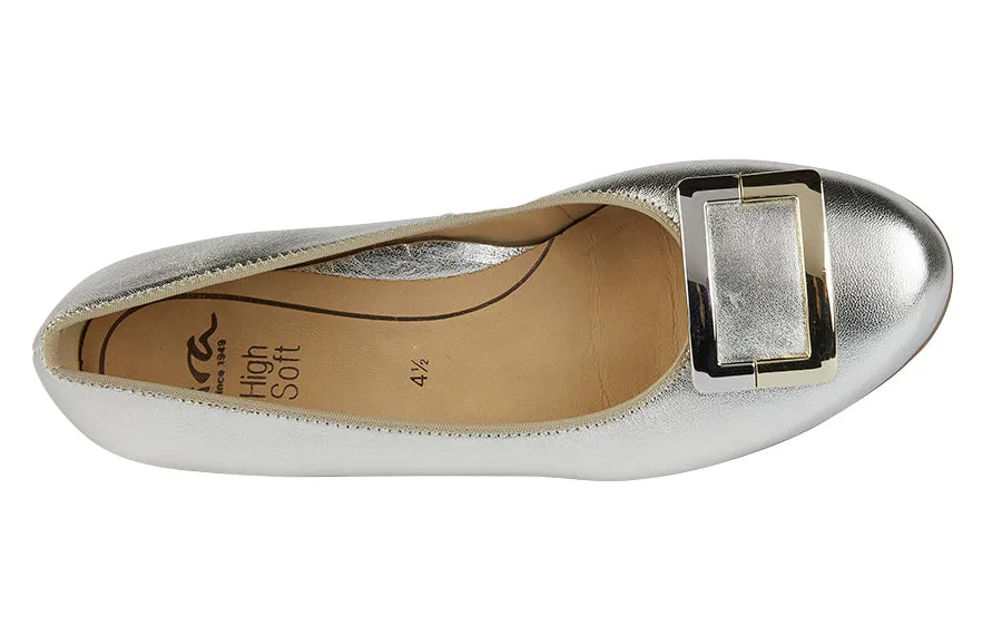 Ara Nougat Gold