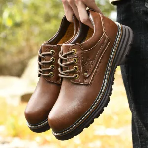 Comfortable and Roomy Leather Men's Shoes
