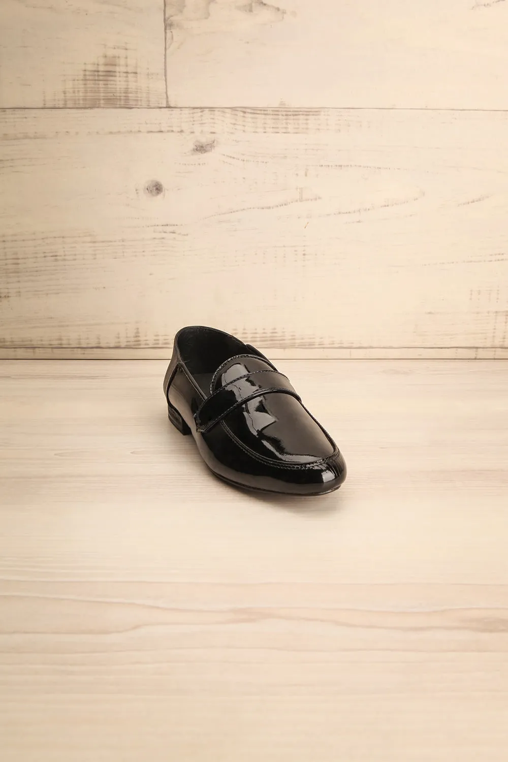Papeete | Black Loafers