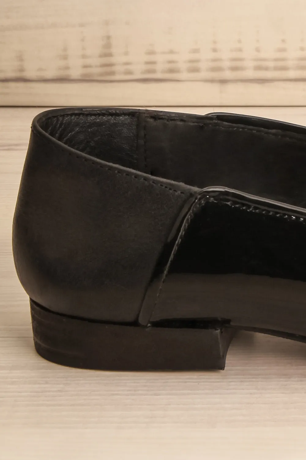 Papeete | Black Loafers