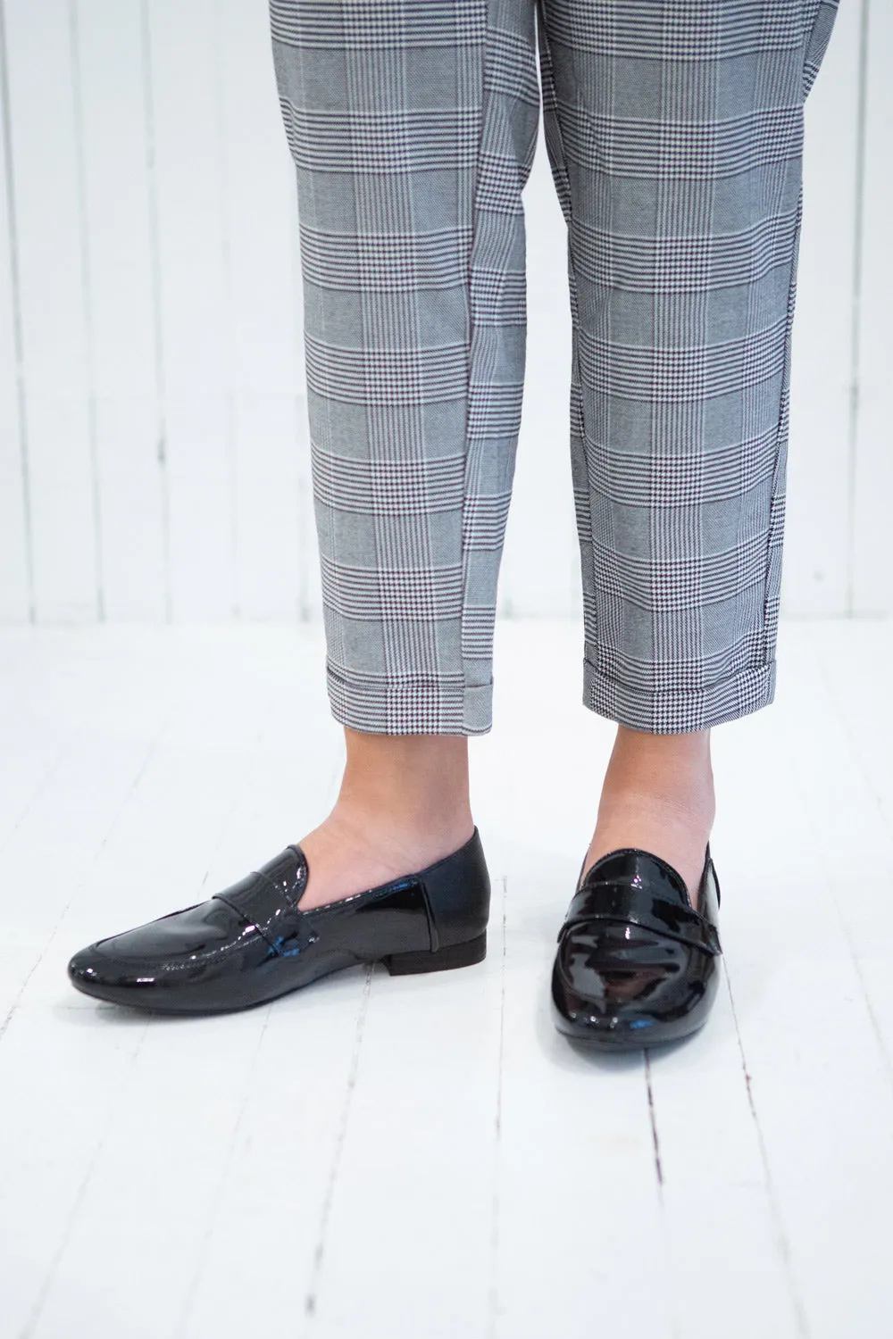 Papeete | Black Loafers