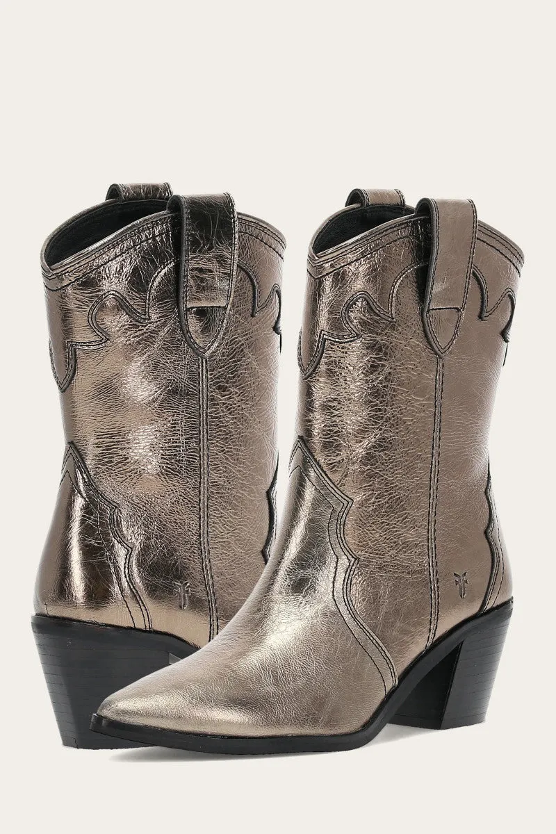 Sara Western Short