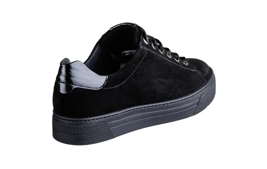 Sem Sam Black