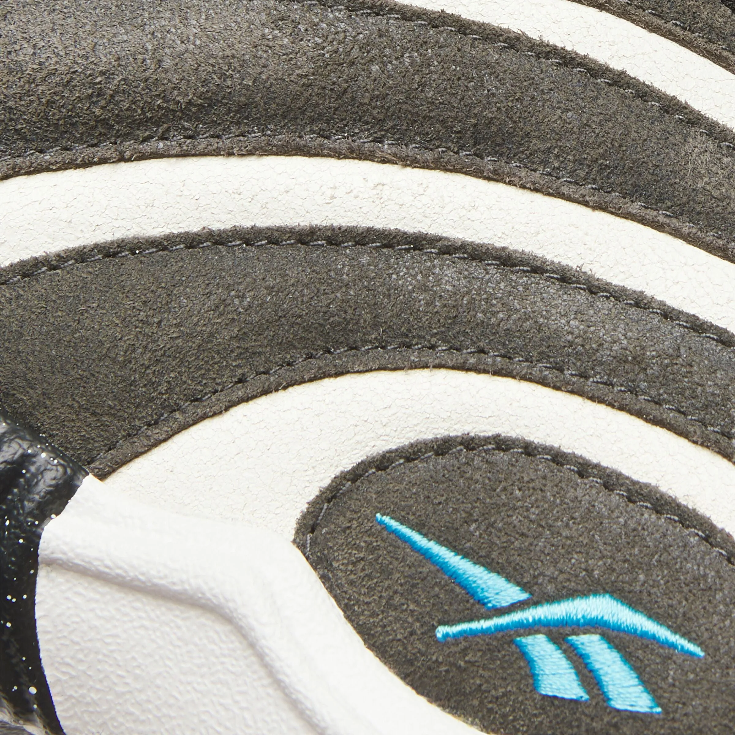 Shaqnosis Washed Black/Chalk/Blue
