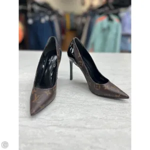 Shoes Luxury Designer By Louis Vuitton In Brown, Size: 6.5