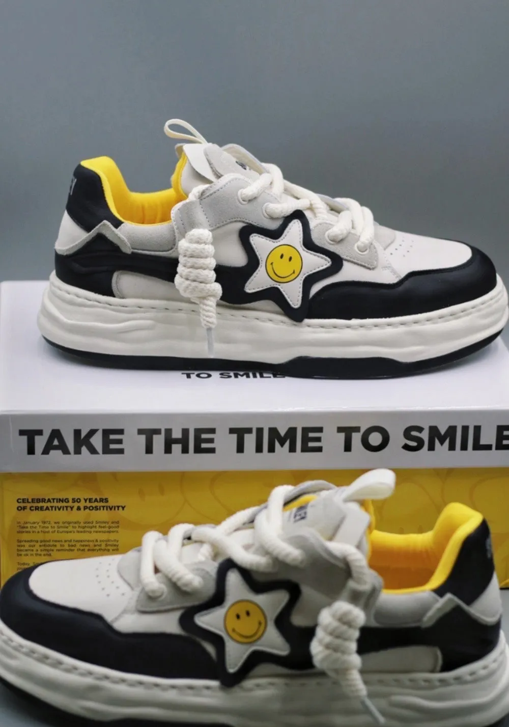 SMILEY丨Happy Face Star Sneakers