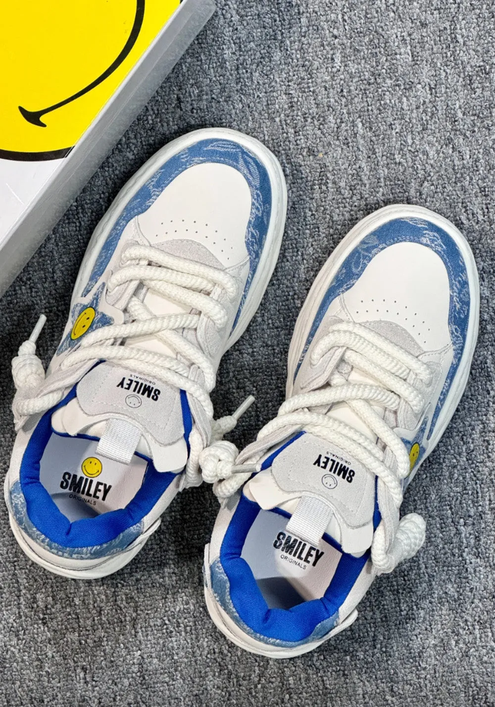 SMILEY丨Happy Face Star Sneakers