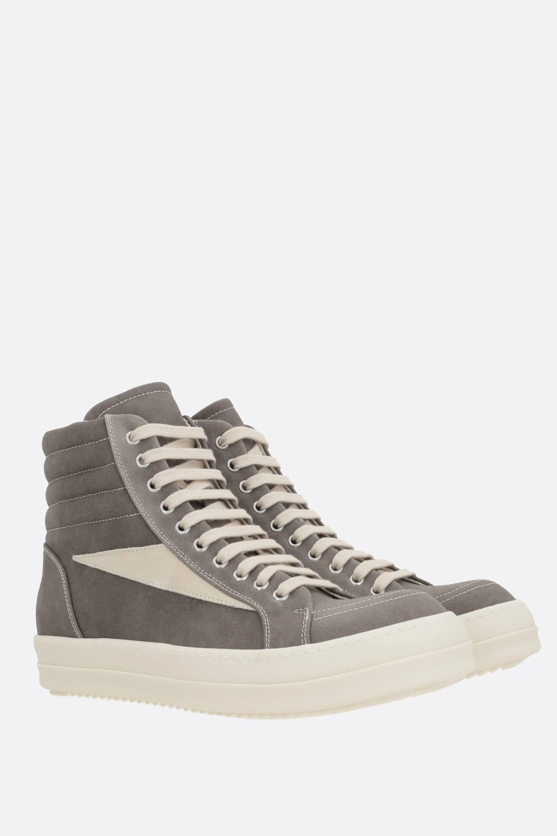 Vintage high-top sneakers in canvas