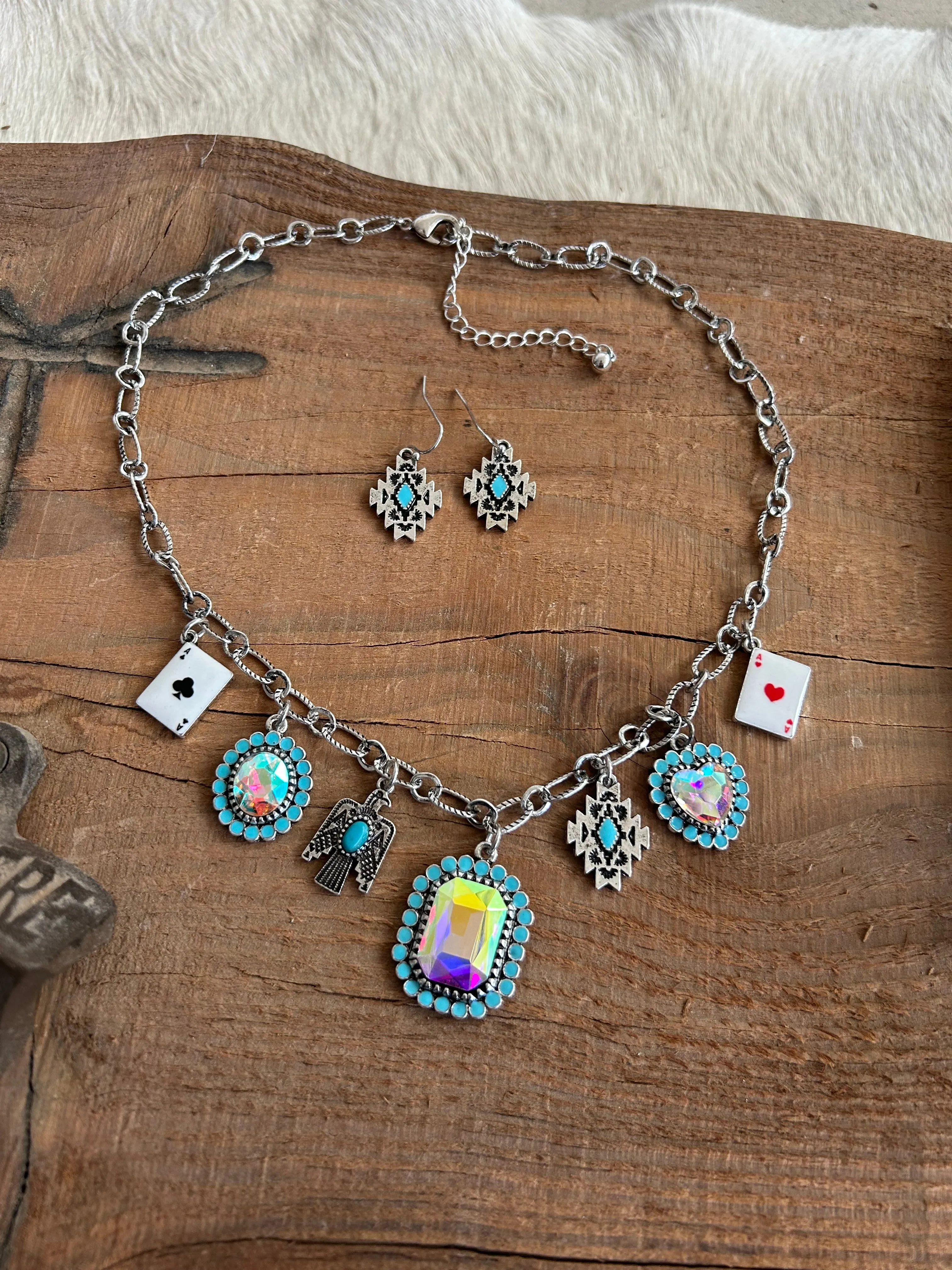 Western Style Gemstone Charm Necklace Set
