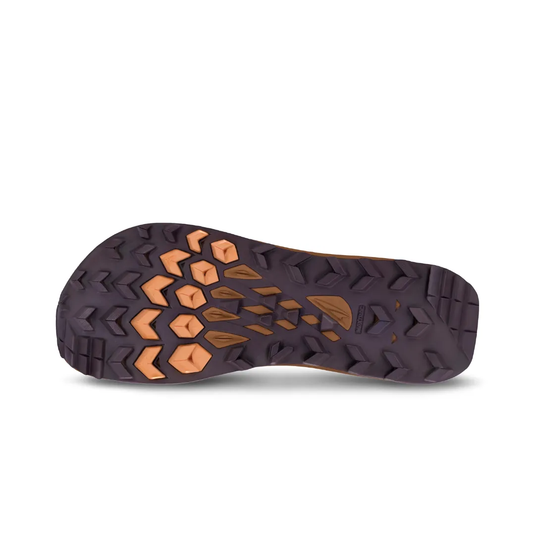 Women's LONE PEAK 8